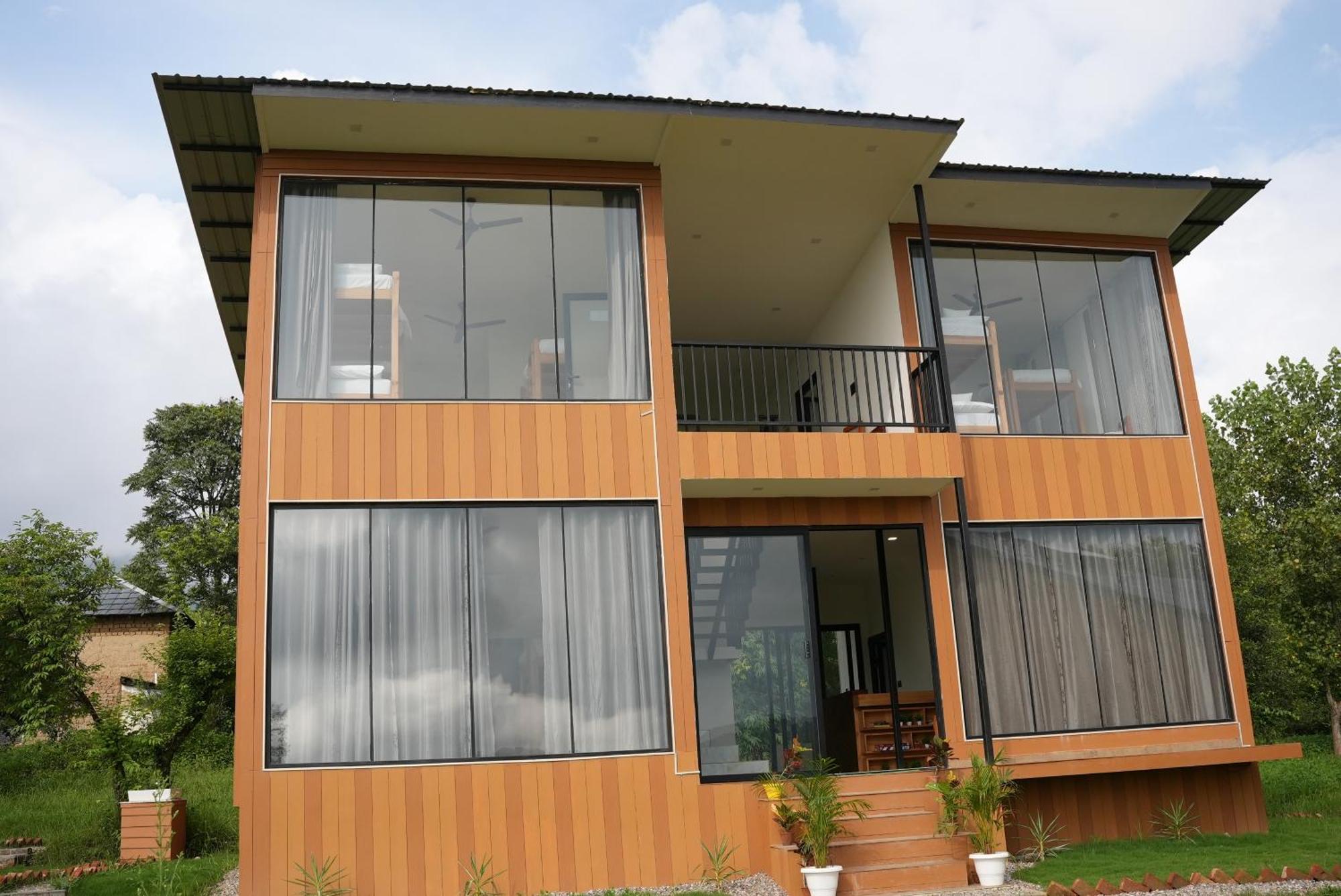 The Solace Bir Exterior foto